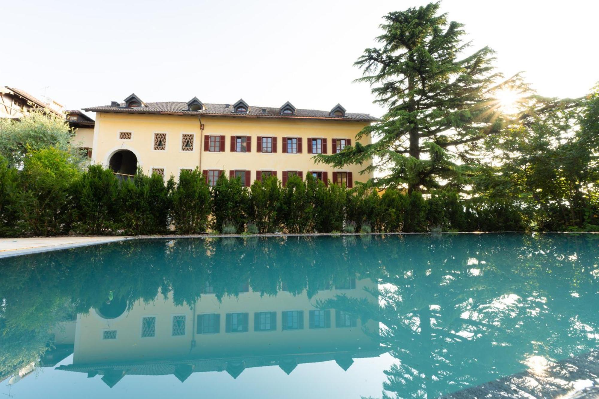 Castel Sallegg Suites Adults Only Caldaro Exterior foto