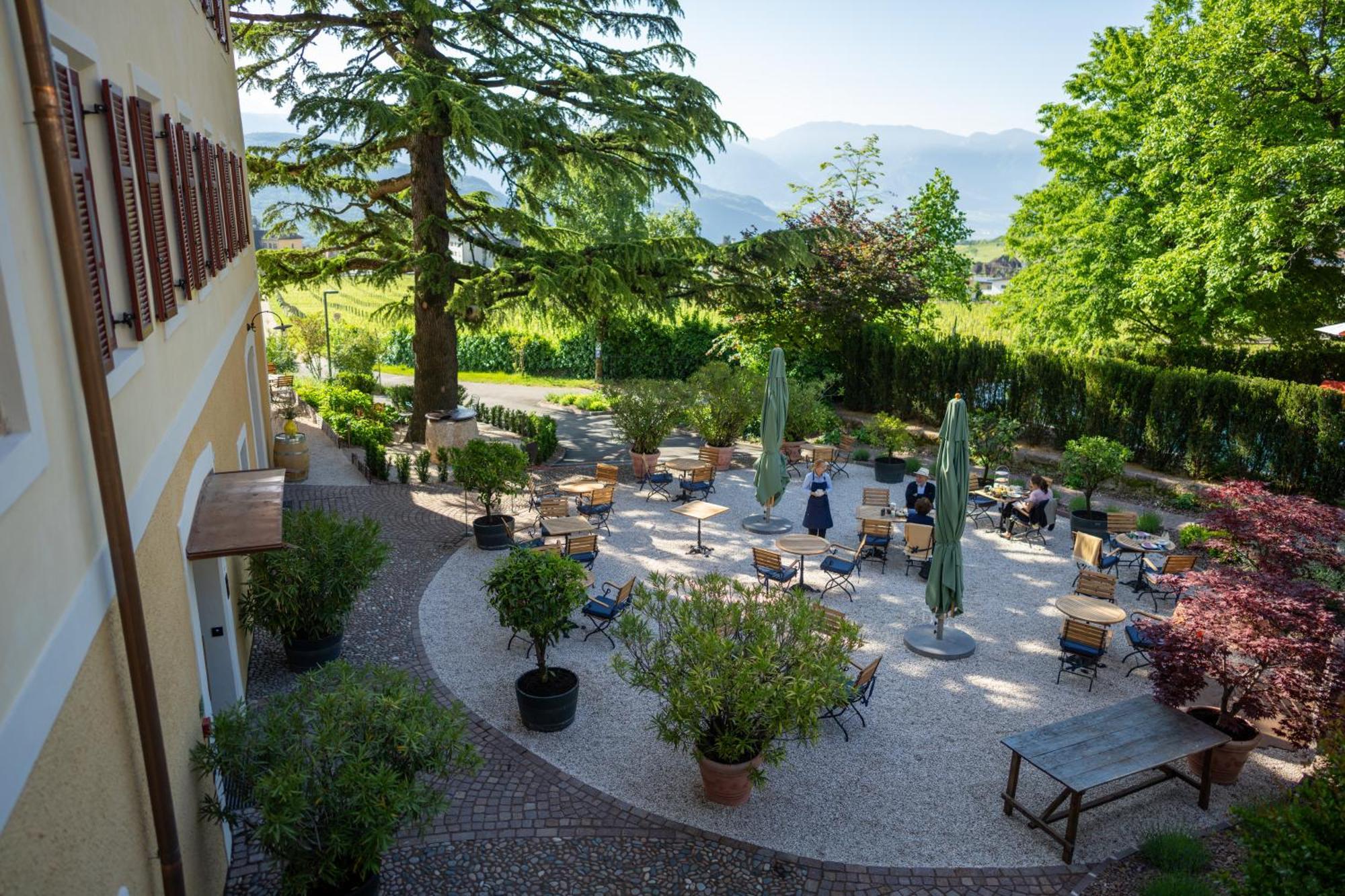 Castel Sallegg Suites Adults Only Caldaro Exterior foto
